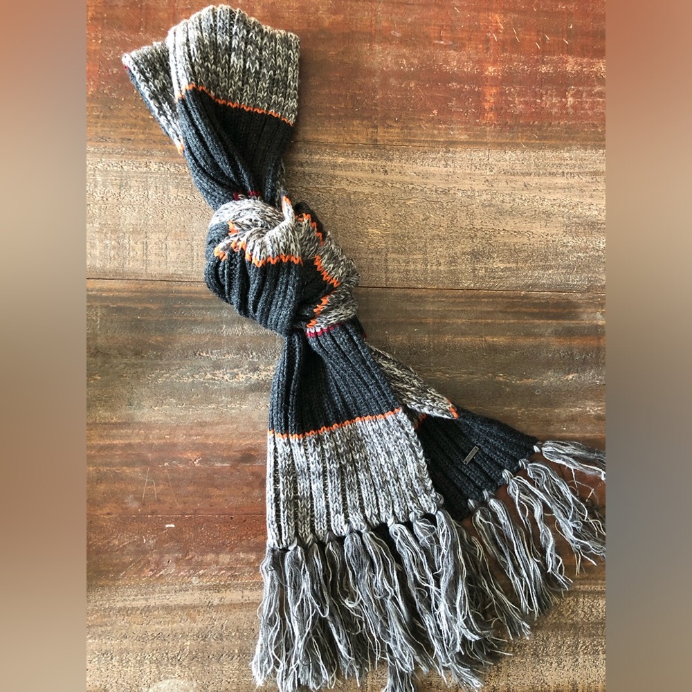 Mexx Knit Scarf with Fringe